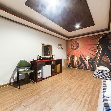 Pocheon Royal Hotel ภายนอก รูปภาพ