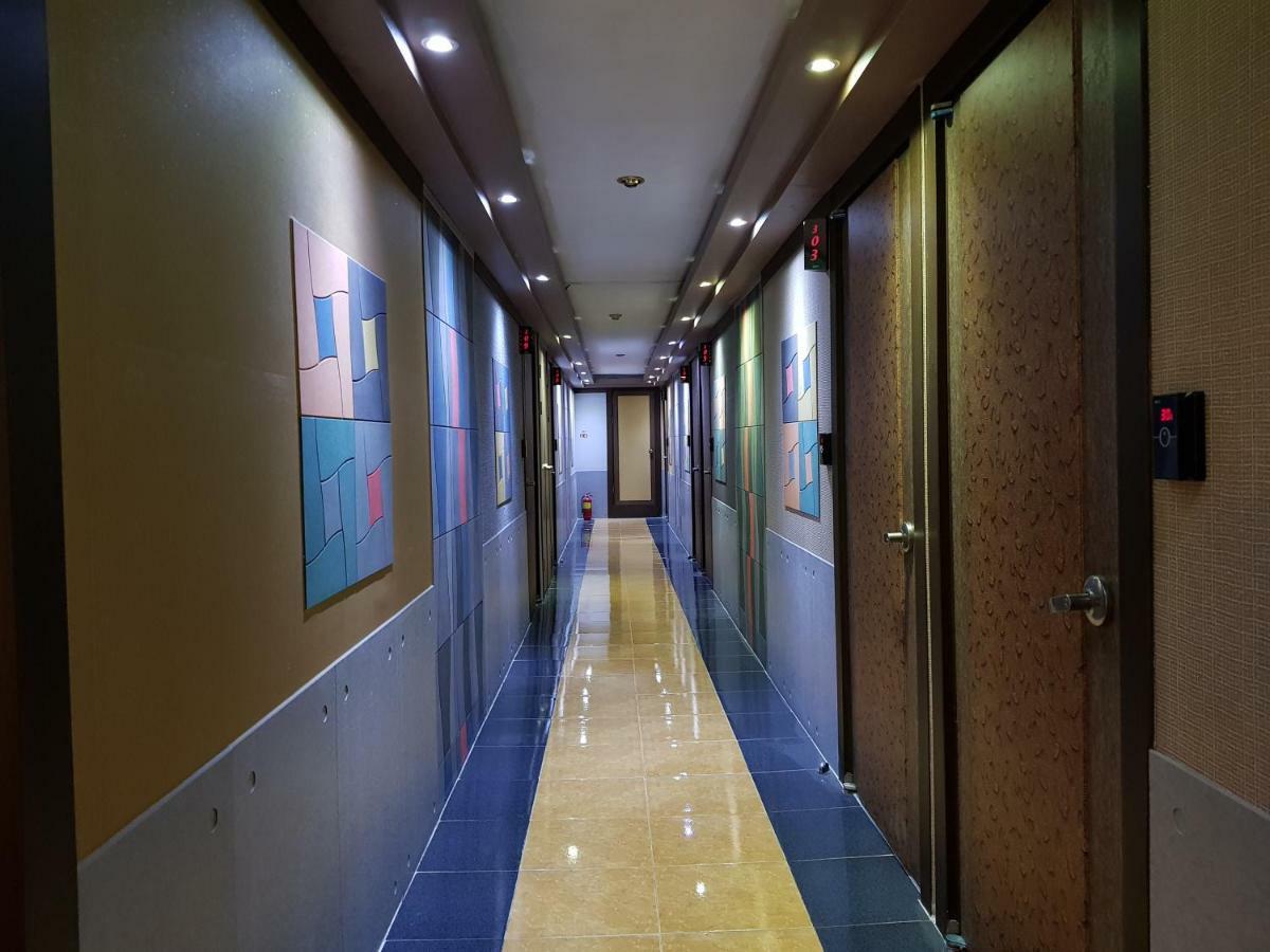 Pocheon Royal Hotel ภายนอก รูปภาพ