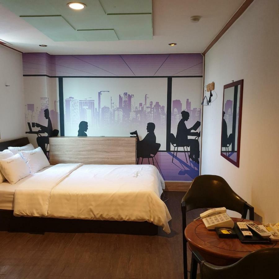 Pocheon Royal Hotel ภายนอก รูปภาพ