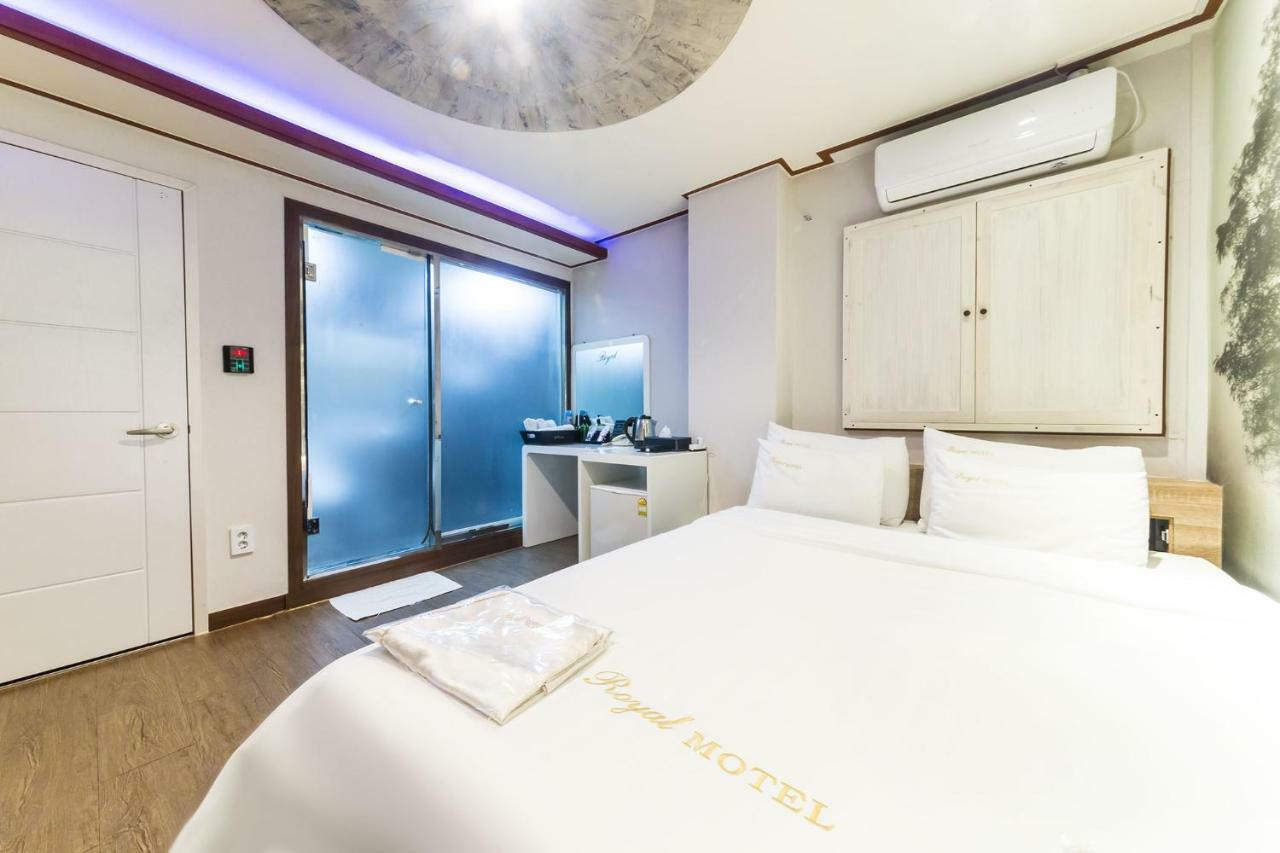 Pocheon Royal Hotel ภายนอก รูปภาพ